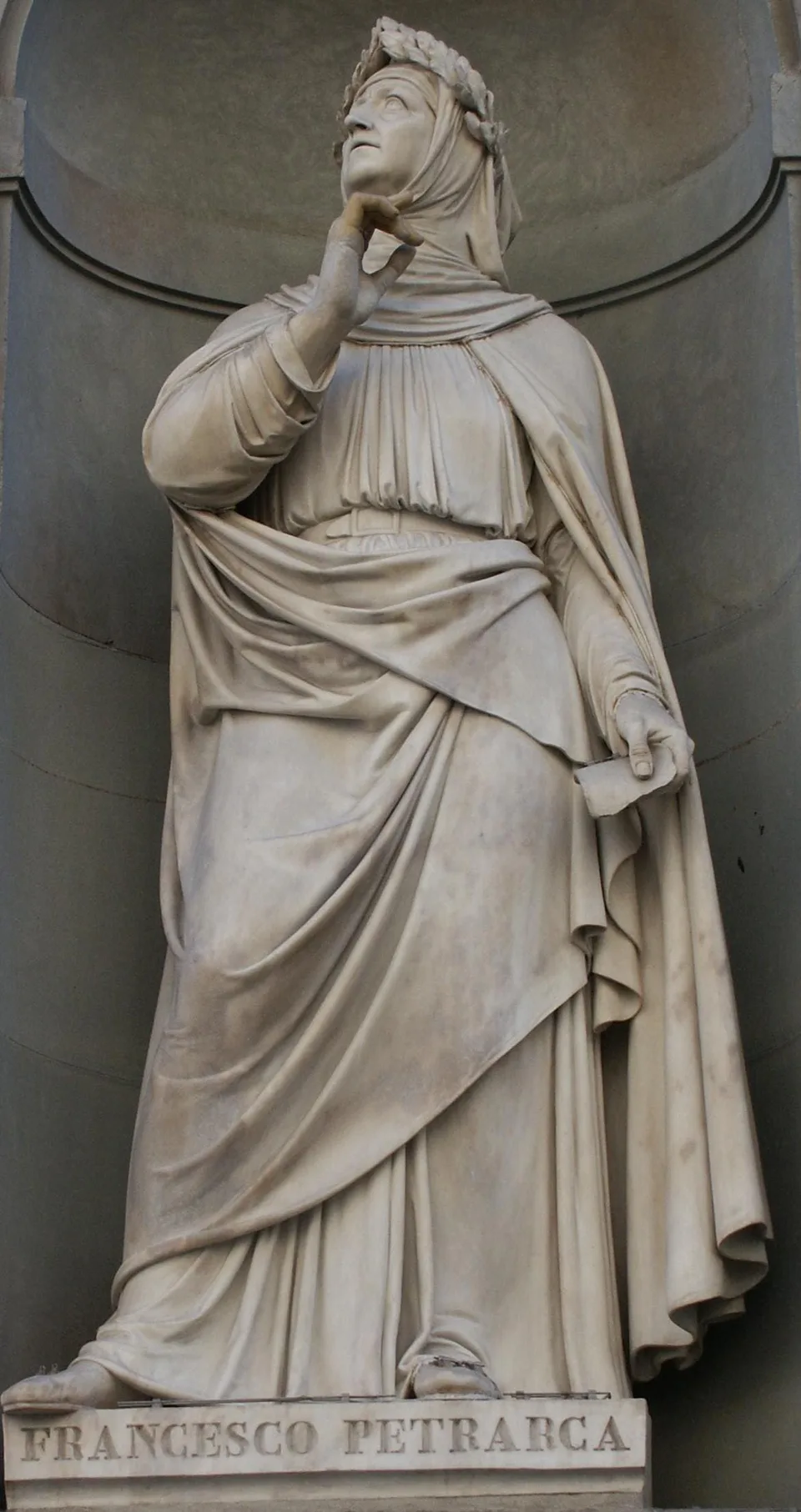 Portrait de Francesco Petrarca, poète et érudit italien du XIVᵉ siècle, précurseur de l’humanisme à la Renaissance.