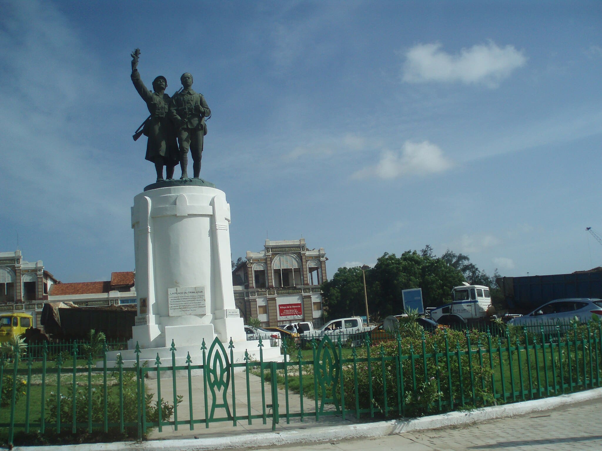 Monument du tirailleur sénégalais à Dakar, commémorant les soldats coloniaux